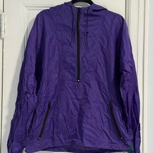 Helly Hansen Men’s Purple Windbreaker Jacket Size Small